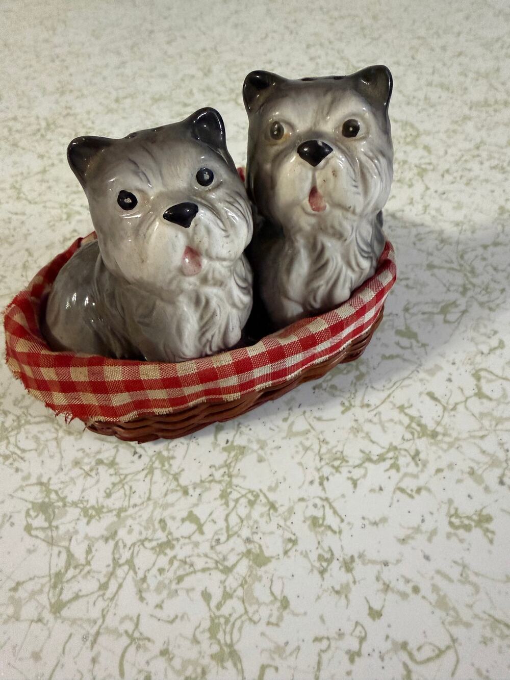 Vintage Ceramic Gray Terrier Dog Salt & Pepper Shakers in Basket Red Gingham Hol